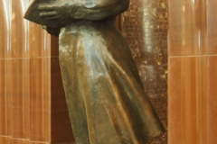Baumanskaya sculpture - intellectual