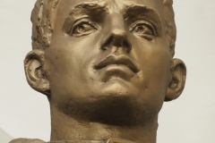sculptural group 'belarusian partisans', belorusskaya metro station moscow