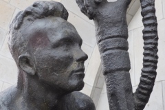 Elektrozavodskaya – Line 3 - vestibule and exterior