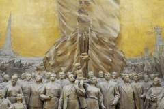 Glory to the Standard Bearer of Peace, the Soviet People!