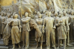 Glory to the Standard Bearer of Peace, the Soviet People!