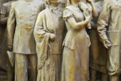 Glory to the Standard Bearer of Peace, the Soviet People!