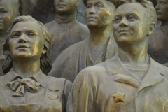 Glory to the Standard Bearer of Peace, the Soviet People!