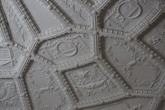 Krasnye Vorota - Transport Ministry Building - Metro entrance