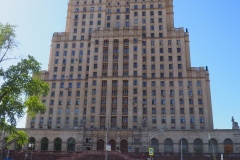 Kudrinskaya Apartment Building