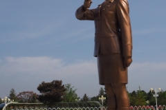 Kumsusan Palace of the Sun - Group Sculpture 04