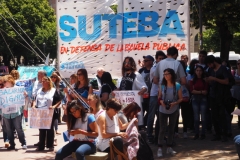 Teachers' union meeting and general demonstration in La Plata Monday 3rd December 2018