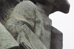 Lenin and October Revolution Monument - Ploshchad Kaluzhskaya