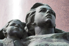 Lenin and October Revolution Monument - Ploshchad Kaluzhskaya