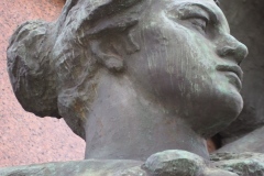 Lenin and October Revolution Monument - Ploshchad Kaluzhskaya