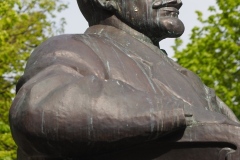 VI Lenin - Dekabrskaya Vosstanya Park