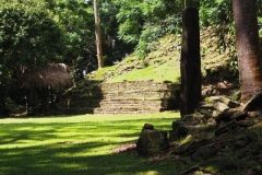 Nim Li Punit - Belize