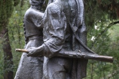 On the paths of war - 11