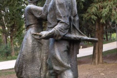 On the paths of war - 06