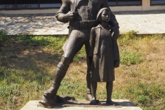 Partisan and Child, Borove