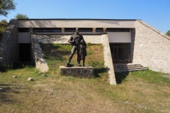 Partisan and Child, Borove