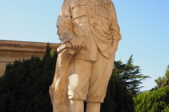 Stalin outside entrance to Museum - Gori - 02