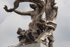The Worker and the Kolkhoz Woman
