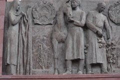 The Worker and the Kolkhoz Woman