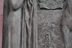 The Worker and the Kolkhoz Woman