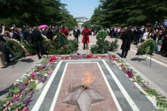 Eteranl-flame-Victory-Day-2015-01