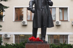 VI Lenin amongst the fir trees
