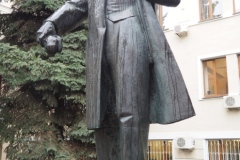 VI Lenin amongst the fir trees