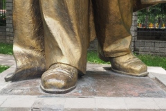 VI Lenin and friends - Family Park - Almaty