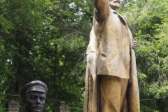 VI Lenin and friends - Family Park - Almaty