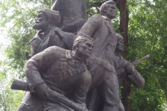 VI Lenin and friends - Family Park - Almaty