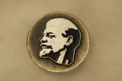 VI Lenin badge gallery