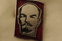 VI Lenin badge gallery