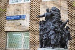 VI Lenin being carried shoulder high by workers