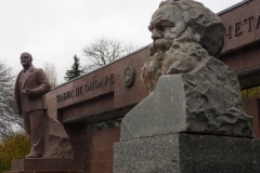 VI Lenin - Doshka Pocheta - Honour Board - Chisinau