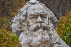 VI Lenin - Doshka Pocheta - Honour Board - Chisinau