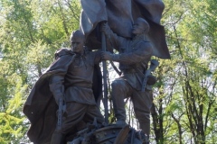 'We are together in the fight against fascism' - Park Pobeda