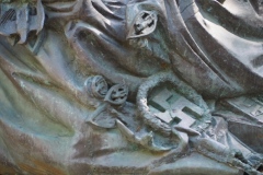 'We are together in the fight against fascism' - Park Pobeda